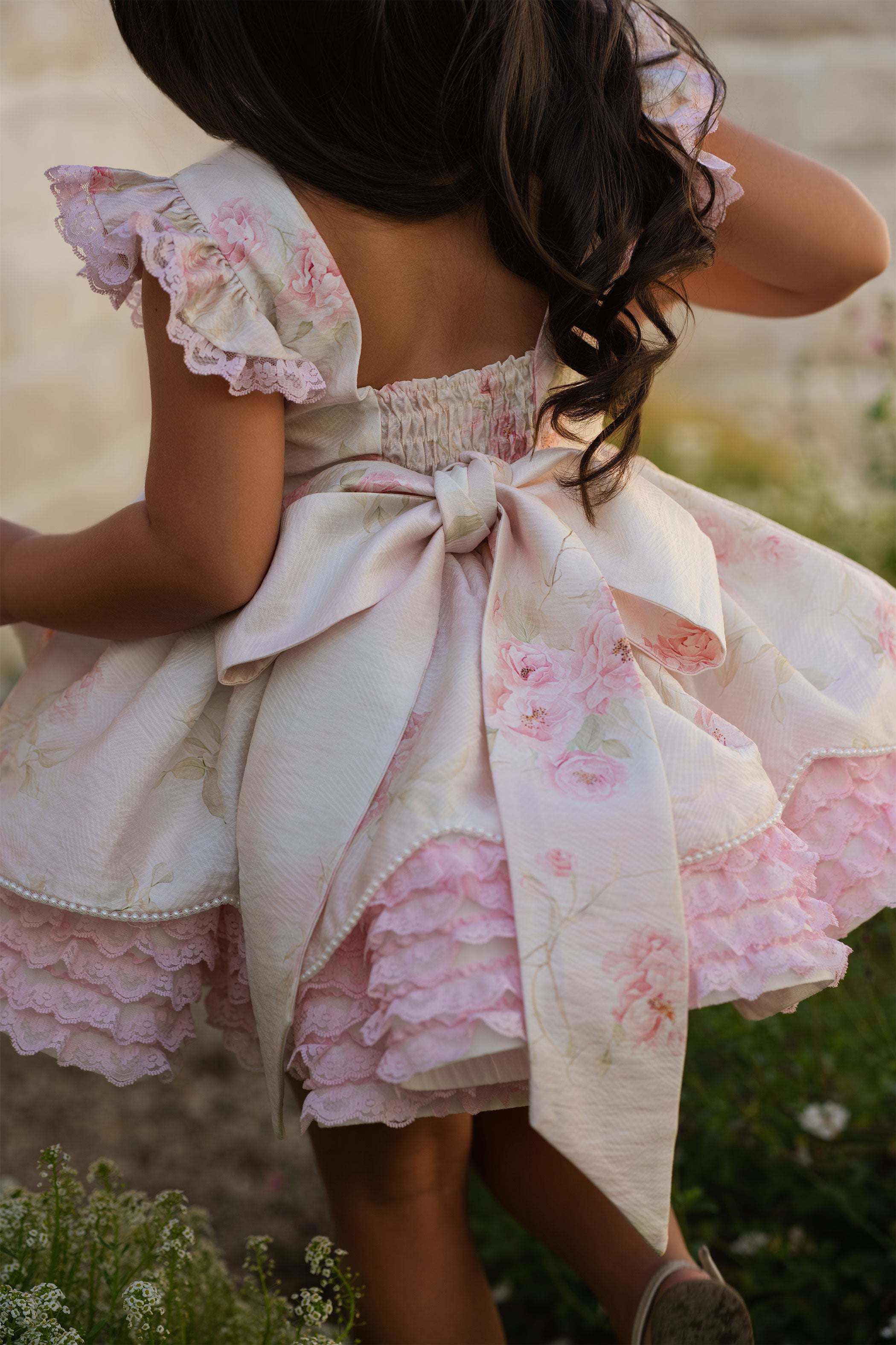Rosie Floral Gleam