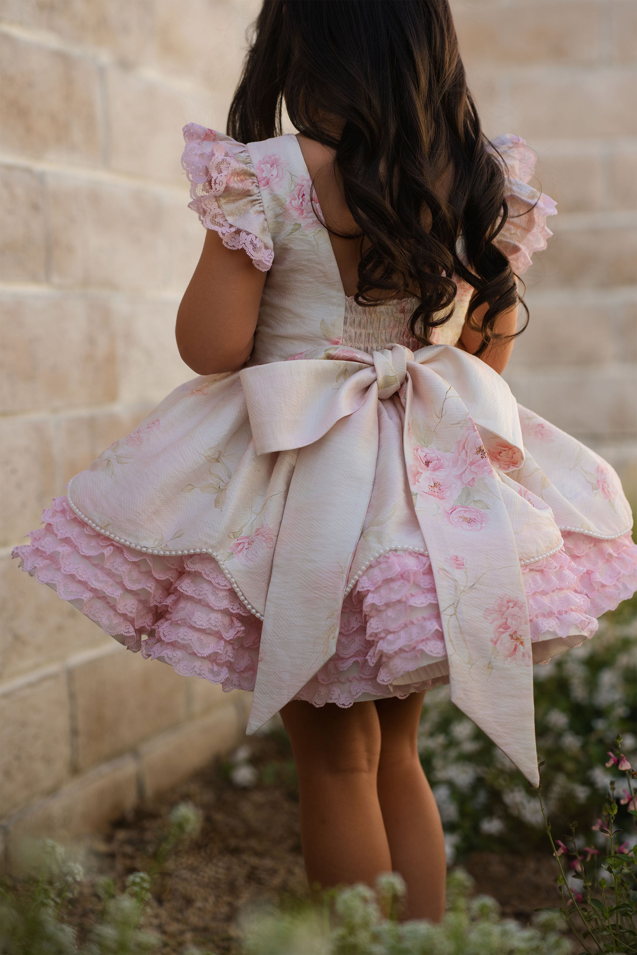 Rosie Floral Gleam
